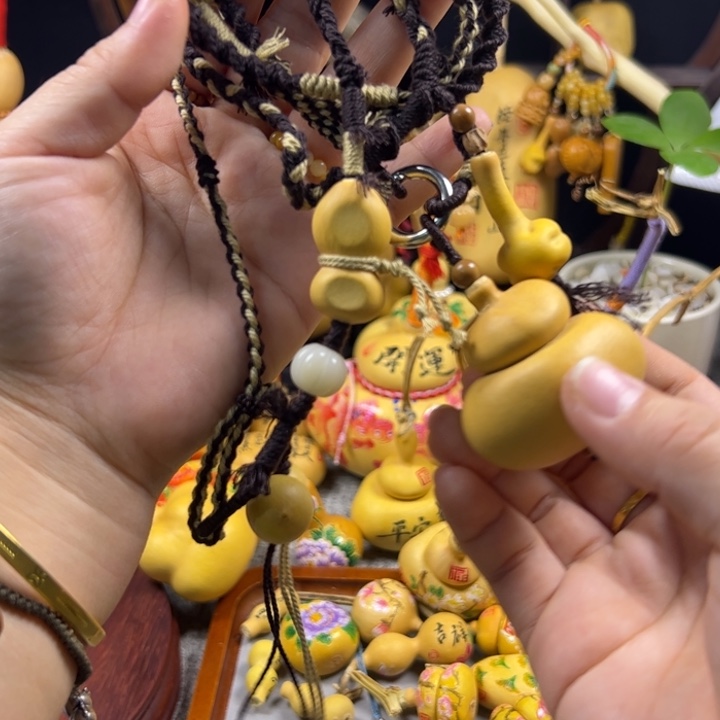 S***️斜挎葫芦不退不换福利款