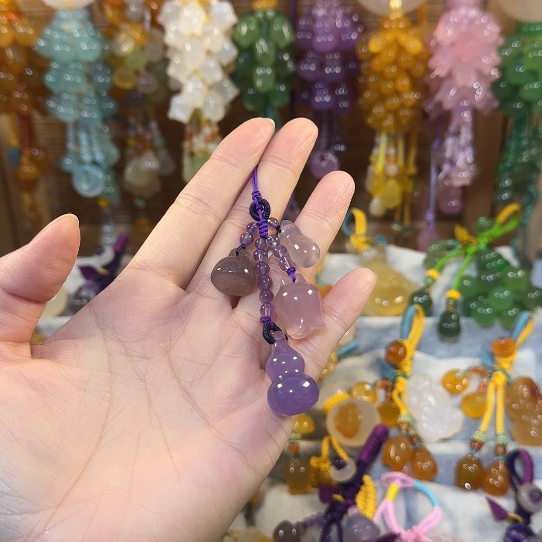 湾***七玛瑙/玉髓未镶嵌福利款通货料带有包容掉新疆西藏不包邮