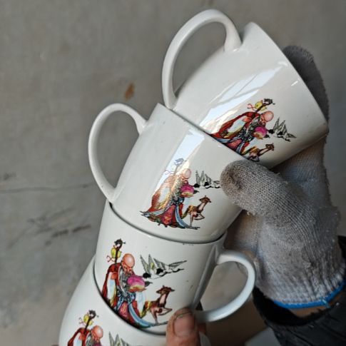 库存瓷片老寿星四个有瑕疵