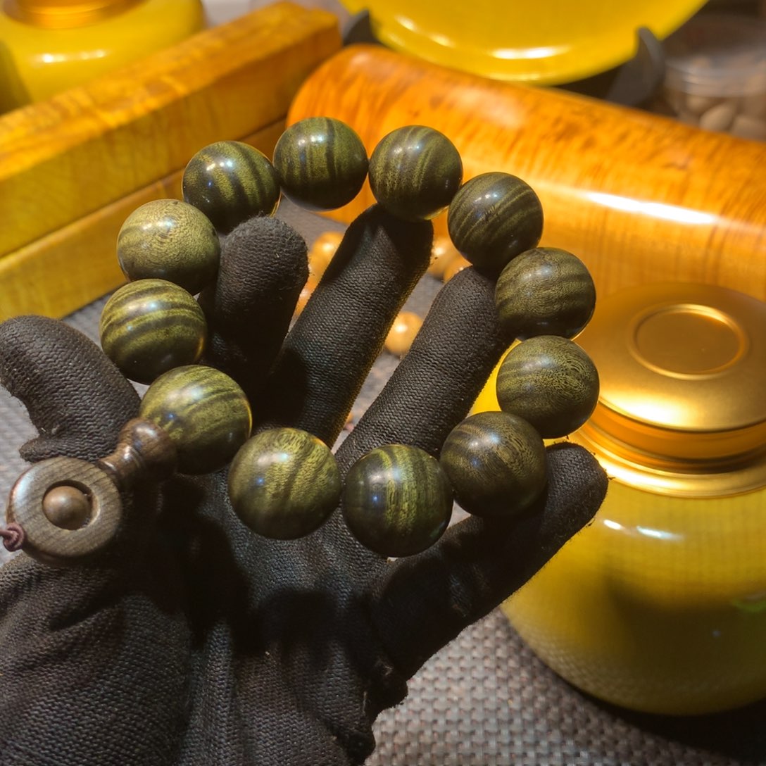 金丝楠用****2金丝楠木料