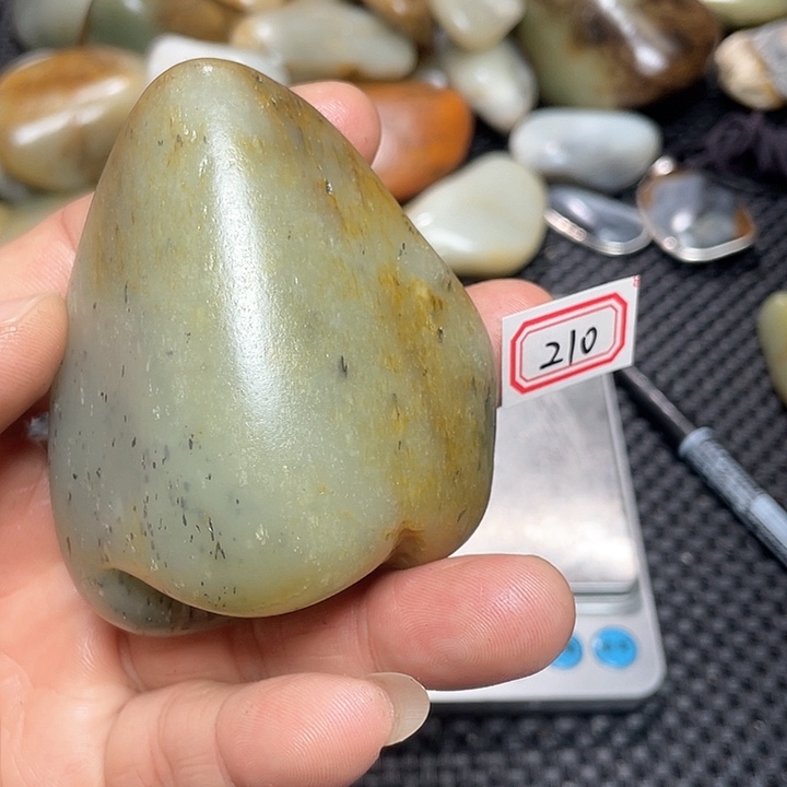 未镶嵌和田玉挂件210