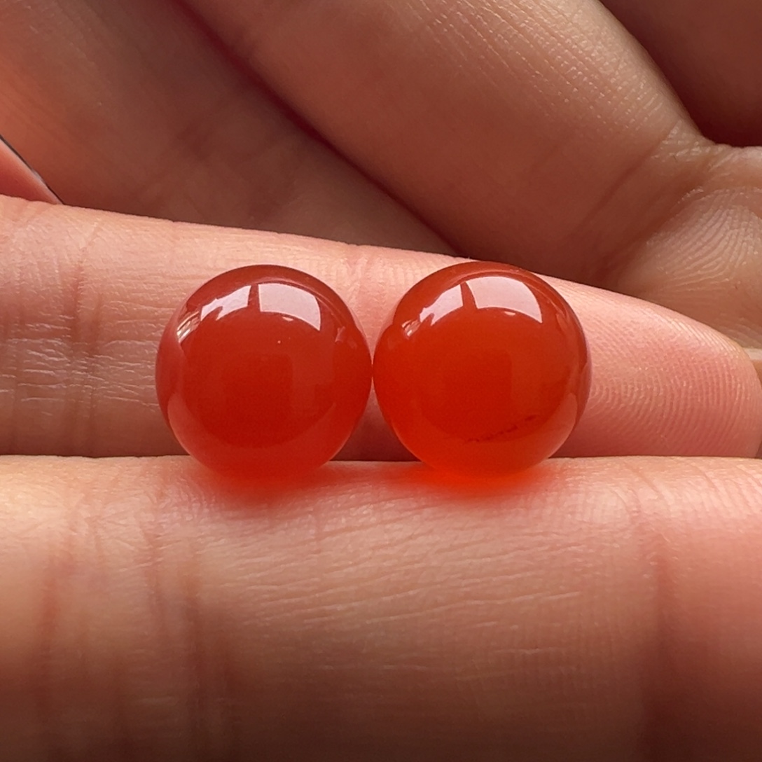 百***慧南红玛瑙未镶嵌圆珠10.4对珠马牙