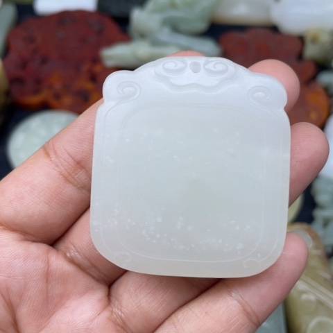 和田玉未镶嵌颈饰103