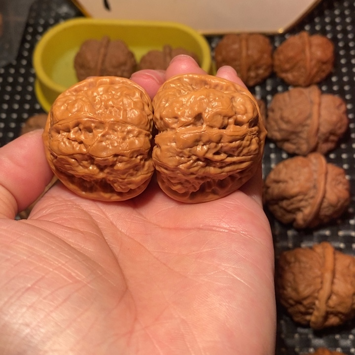 把件文玩核桃肌肉蛙