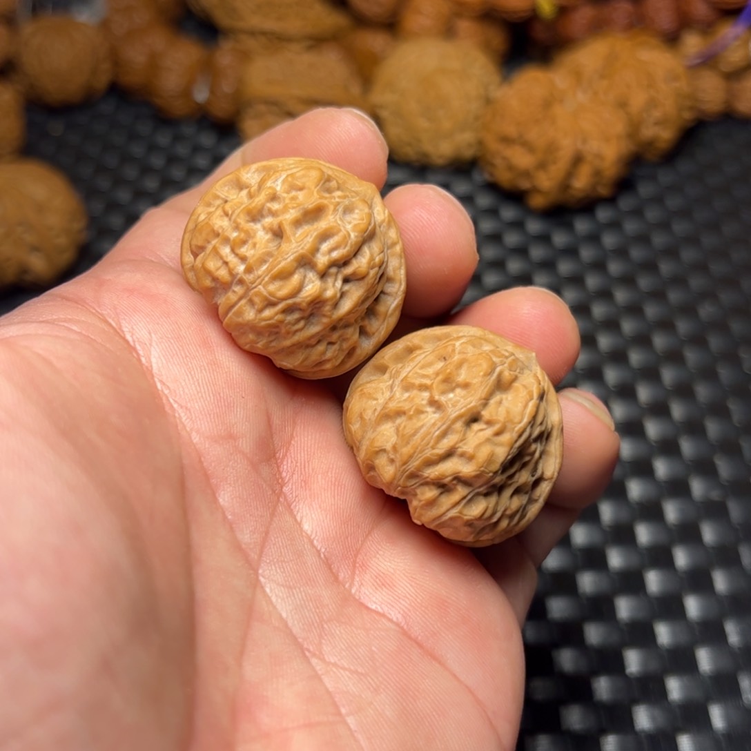 文玩核桃手串门头沟元宝尺寸34