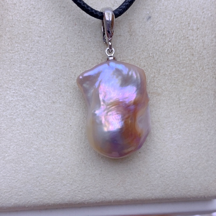 淡水珍珠未镶嵌吊坠(赠链)