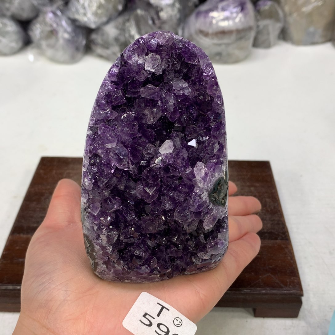 紫晶摆件未镶嵌水晶