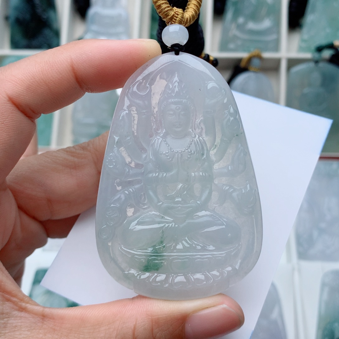 翡翠颈饰未镶嵌千手