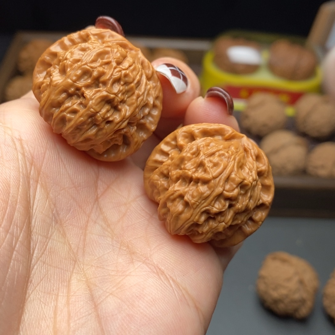 把件文玩核桃白狮子