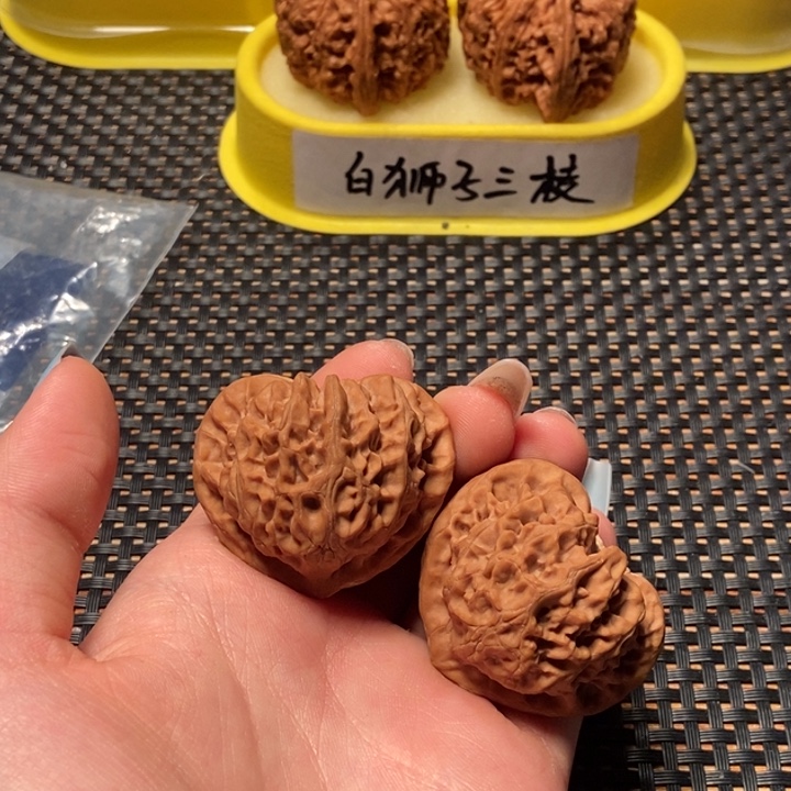 文玩核桃吊坠41全品桃心宫灯