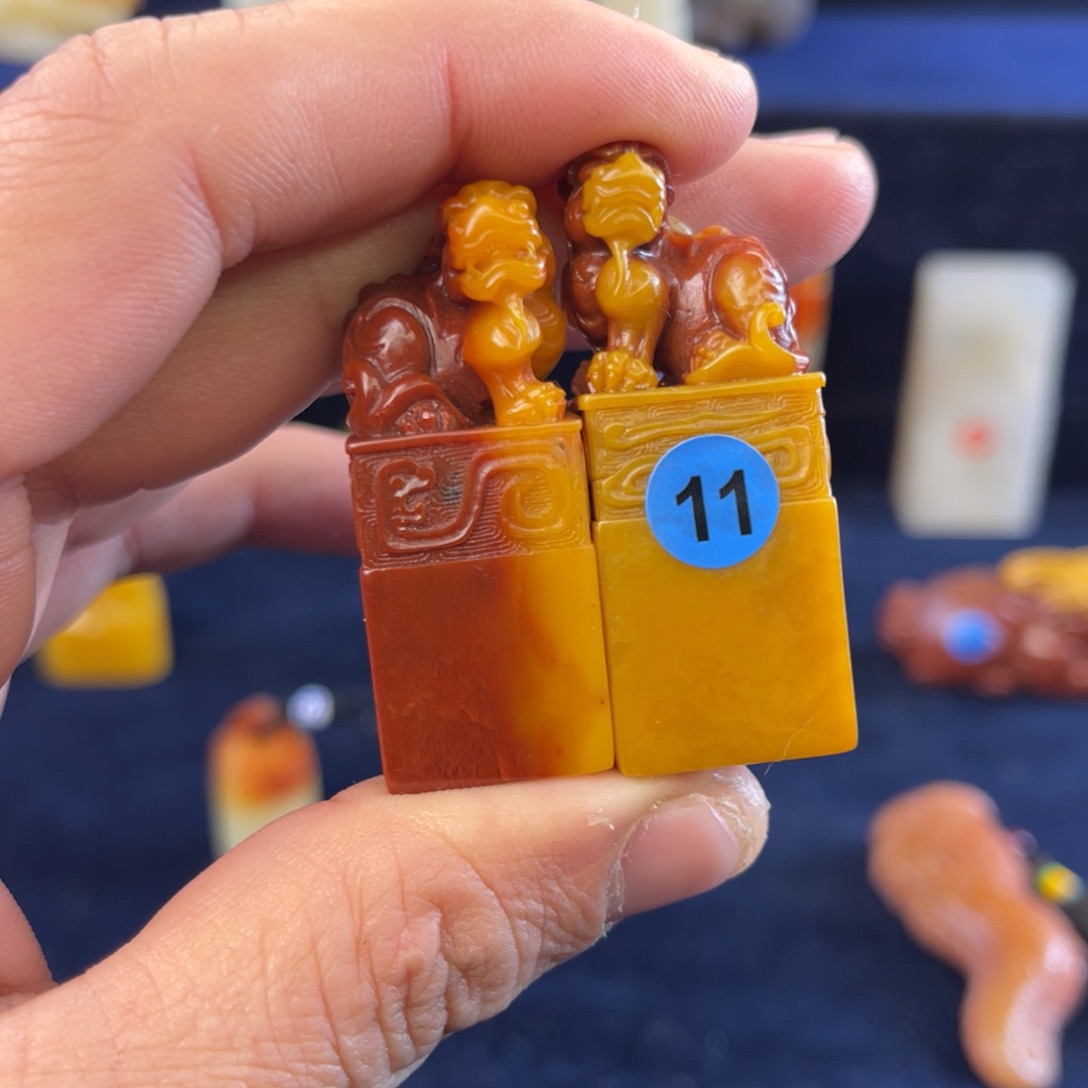 寿山石寿山夹板芙蓉石