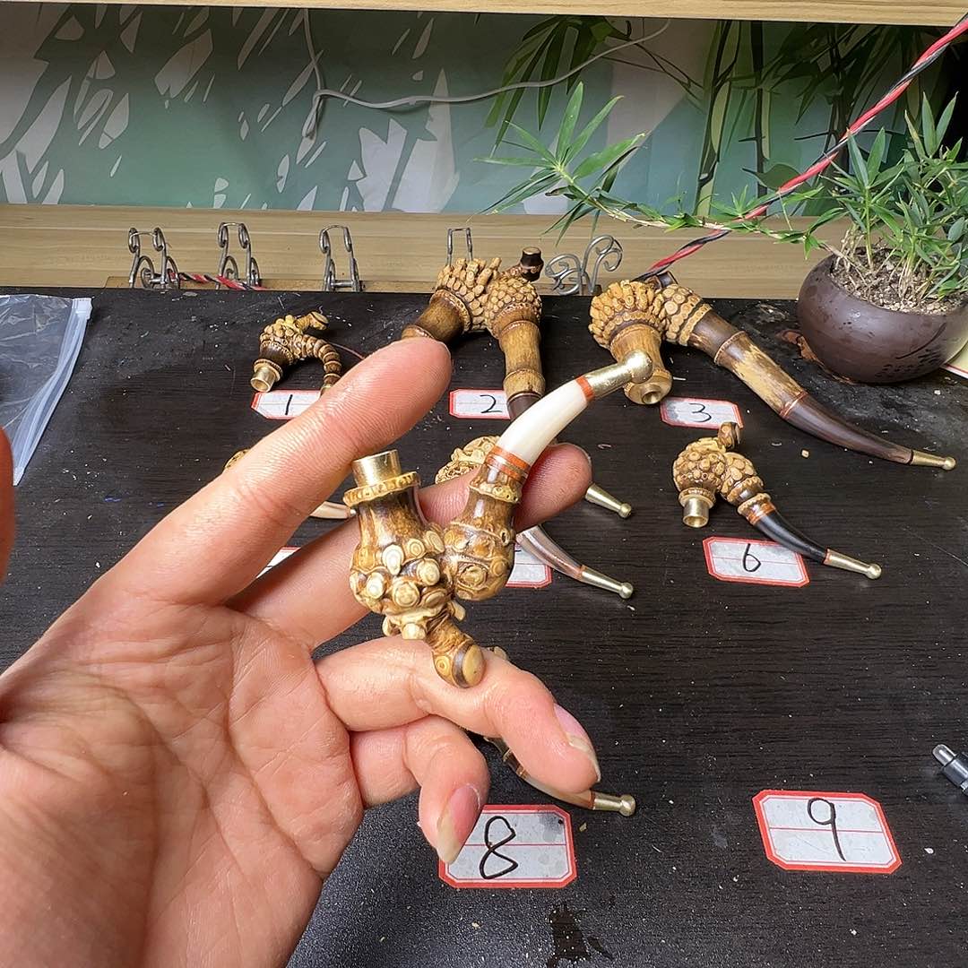 乱***粥大叶紫檀（黑酸枝木类）