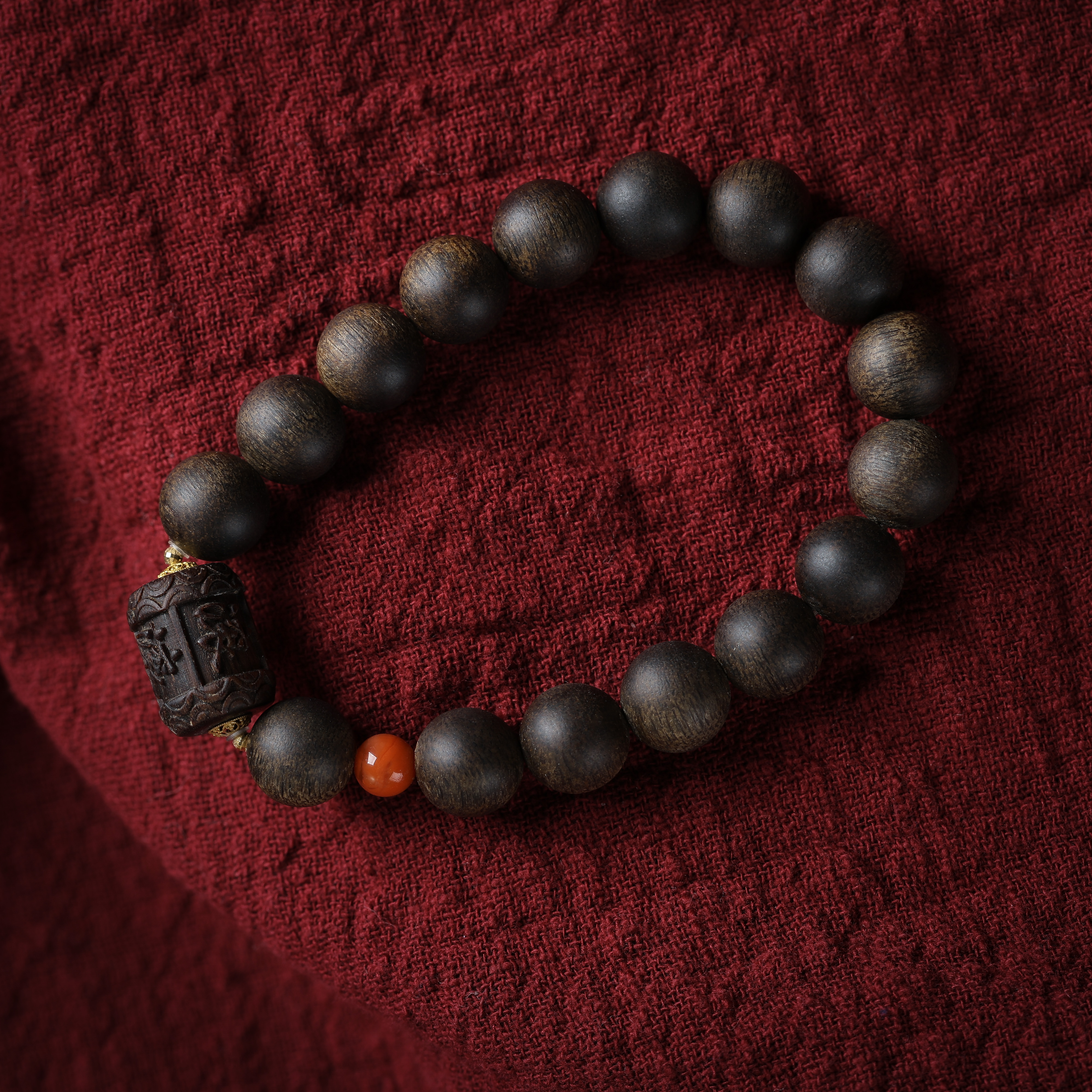 揽香集 沉香【揽香集】-沉水越南芽庄玉化老白棋1.0单圈设计款