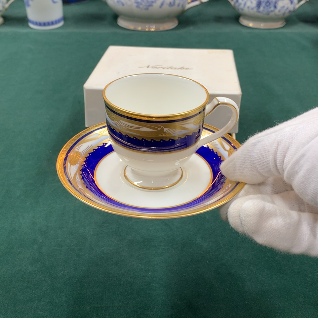 摆件小杯全是大漂亮瓷器啊美美哒