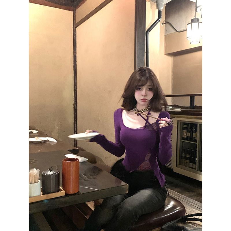 Suuuicee 浓情山崎 纯欲挂脖拼接蕾丝打底衫女性感修身磨毛短上衣