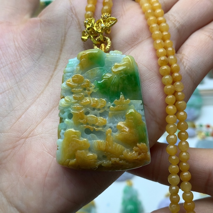 颈饰未镶嵌翡翠翡翠