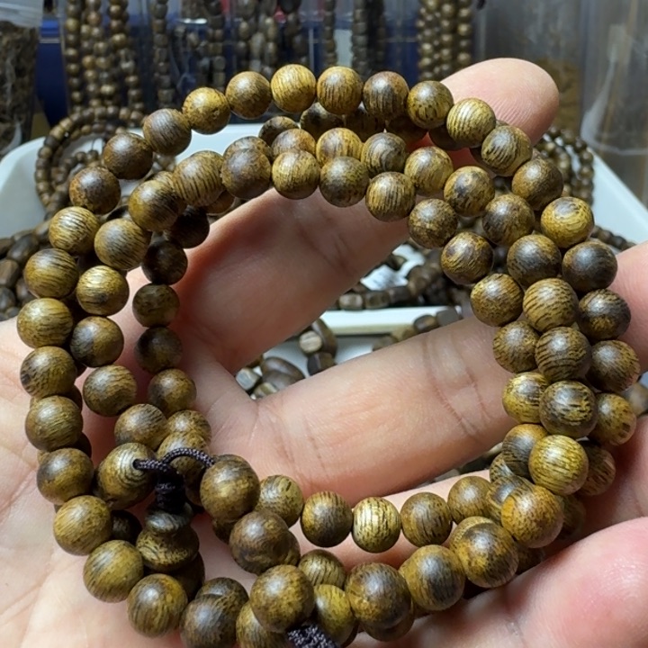 沉香手串乌身手串11克加