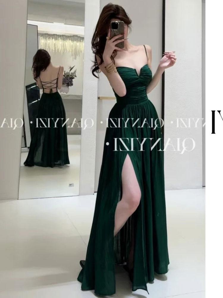 春夏新款墨绿设计感开叉气质性感纯欲风露背收腰显瘦小吊带连衣裙