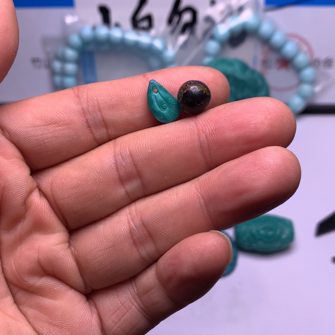 南红玛瑙珠宝奇石未镶嵌