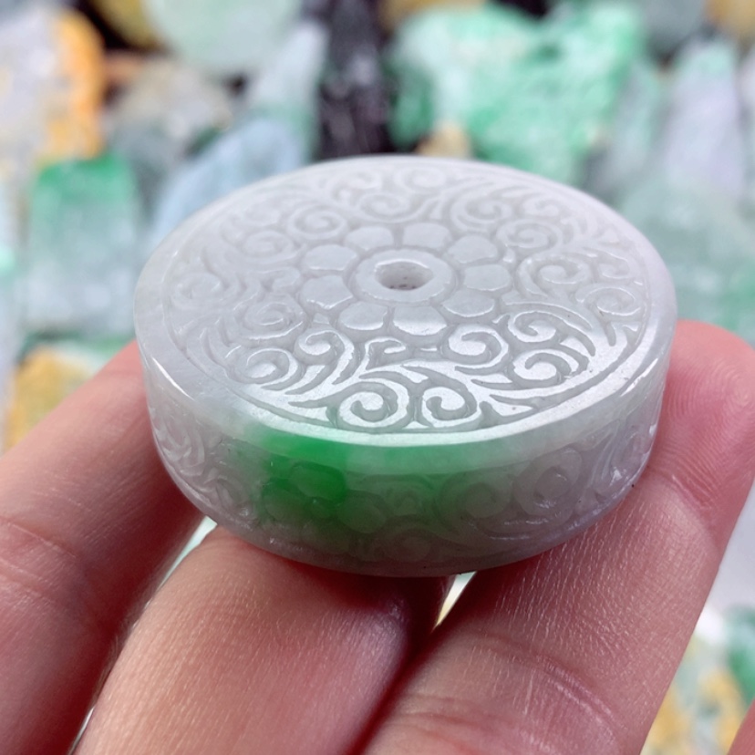 【闪购商品】翡翠吊坠(不含链)未镶嵌