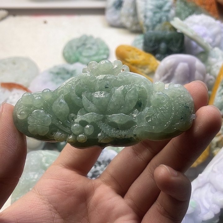 定制翡翠未镶嵌天然翡翠