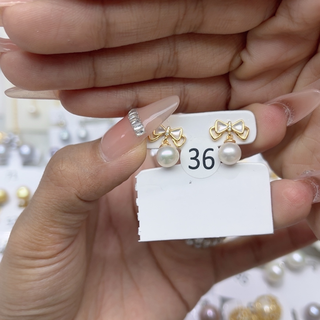 小***满淡水珍珠合金戒指