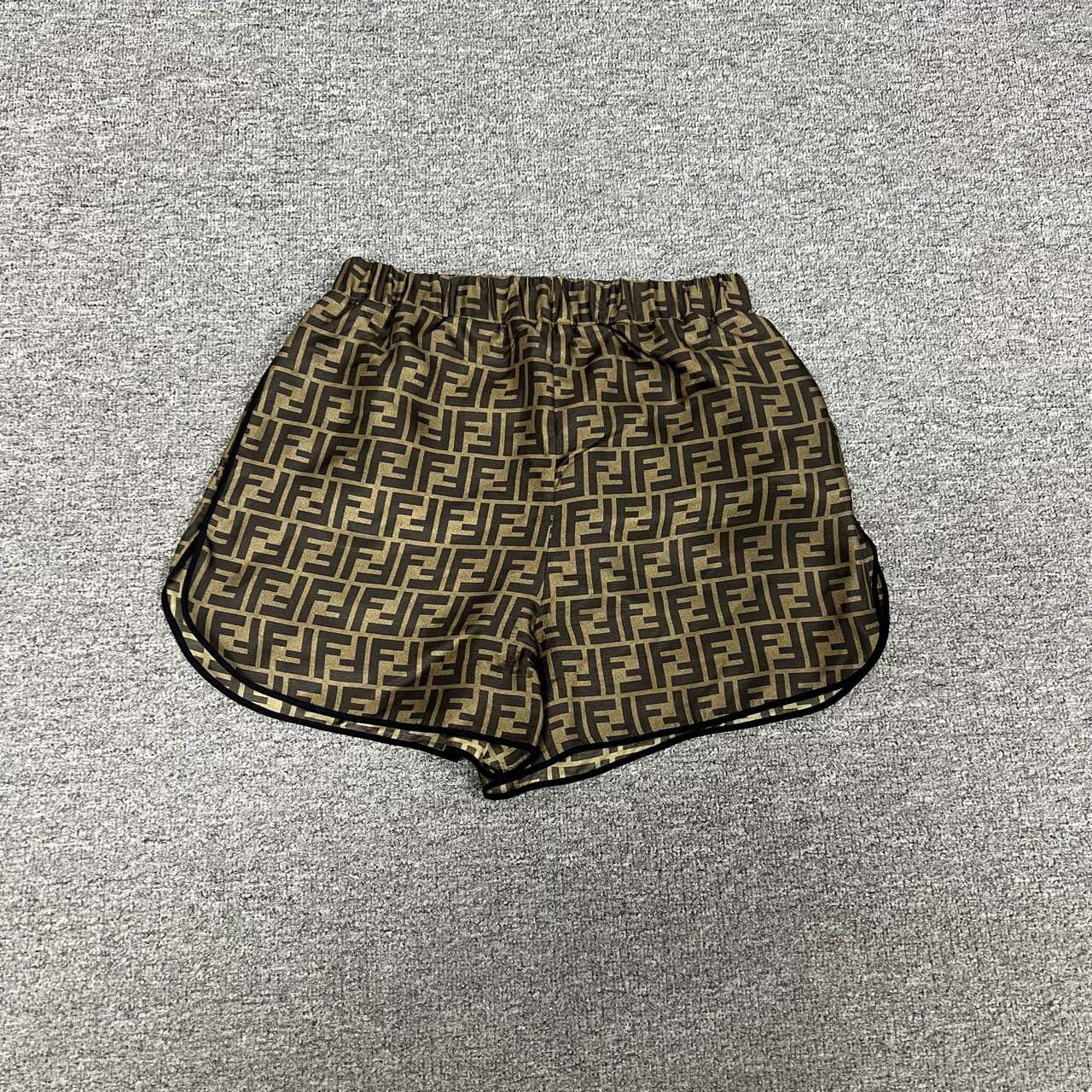 fendi 芬迪 桑蚕丝老花短裤