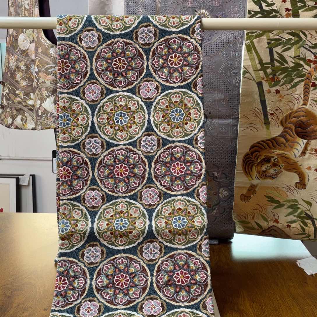 织绣打籽绣百万全新