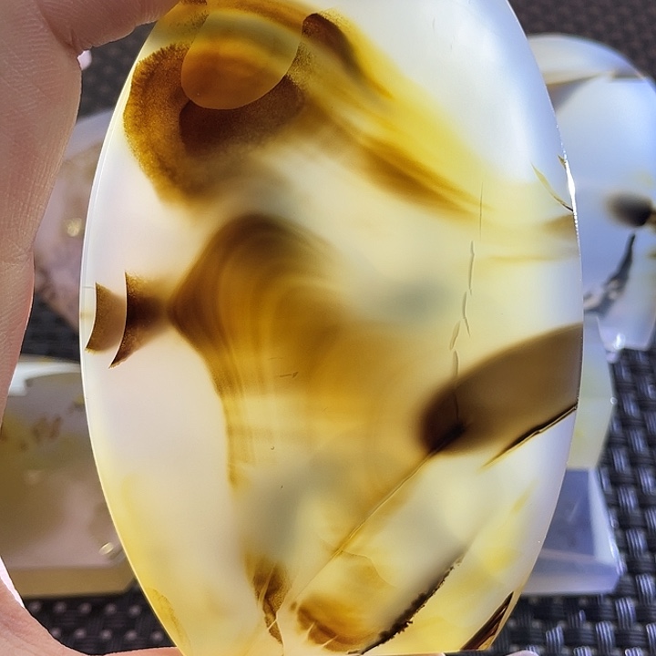 東***哥玛瑙/玉髓未镶嵌颈饰