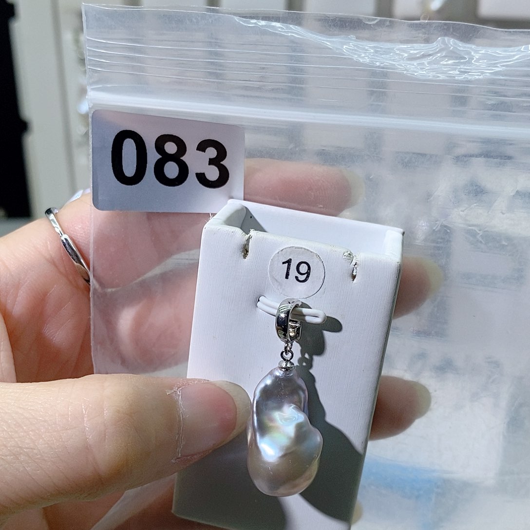 淡水珍珠合金颈饰