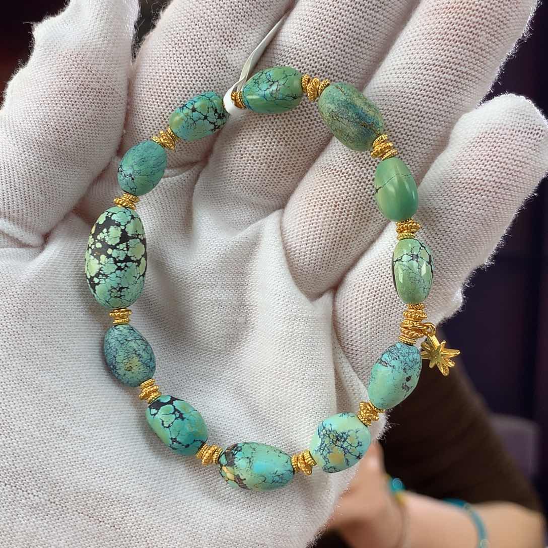 绿松石珠宝奇石未镶嵌