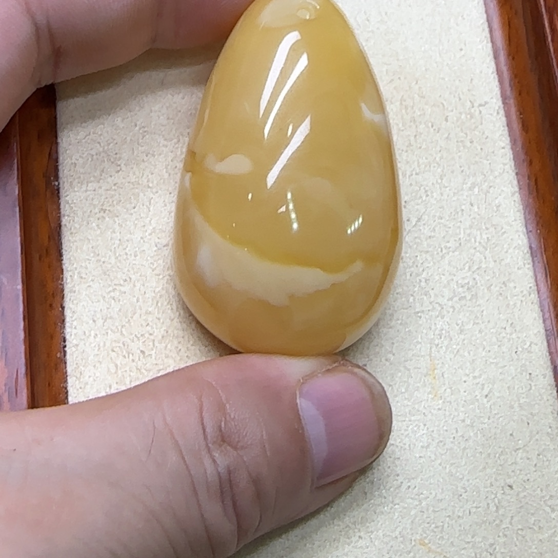 琥珀未镶嵌吊坠(赠链)蜜蜡吊坠