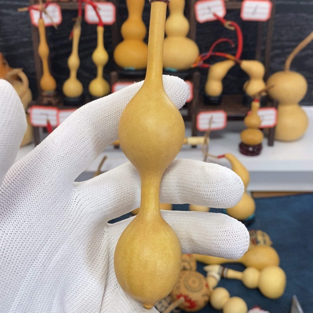 王*哈哈哈哈哈哈哈