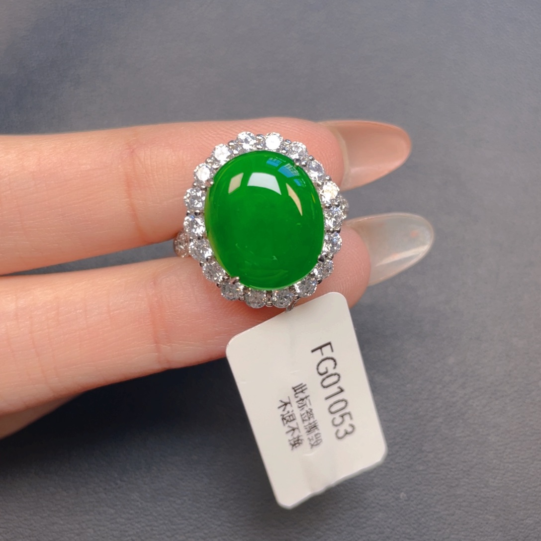 【闪购商品】吊坠(不含链)银S925镶嵌翡翠