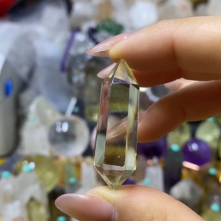 水晶未镶嵌珠宝半成品