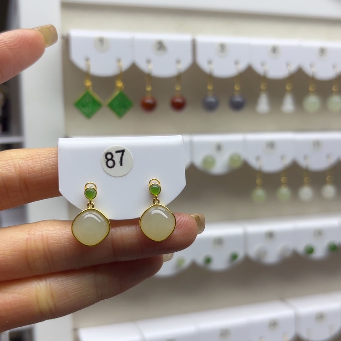 和田玉银S925镶嵌耳饰