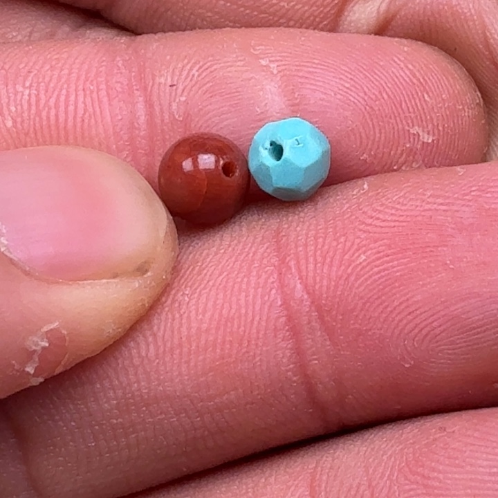 南红玛瑙未镶嵌珠宝奇石