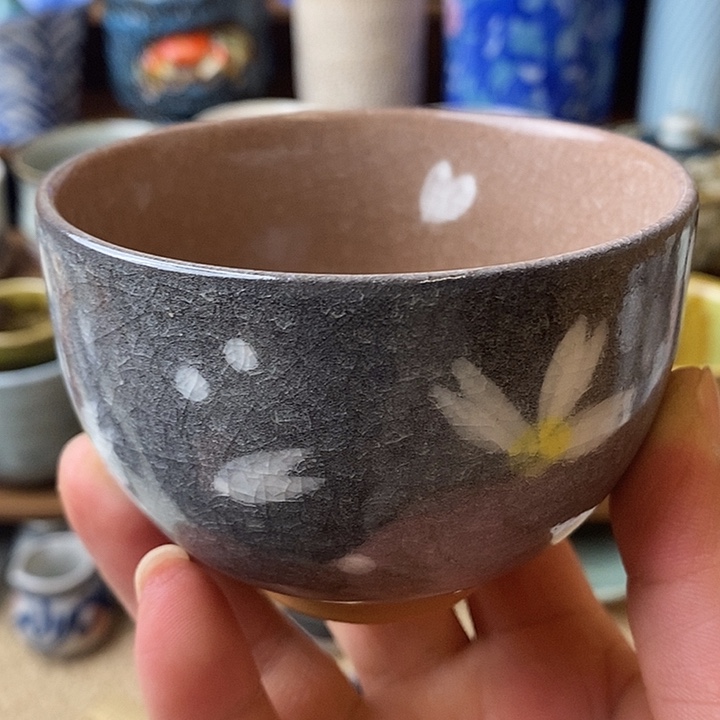 150中古品默认微瑕满18包邮