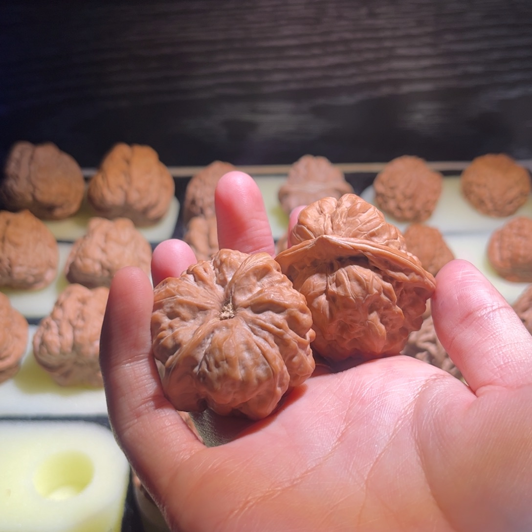 A***y文玩核桃吊坠蛤蟆