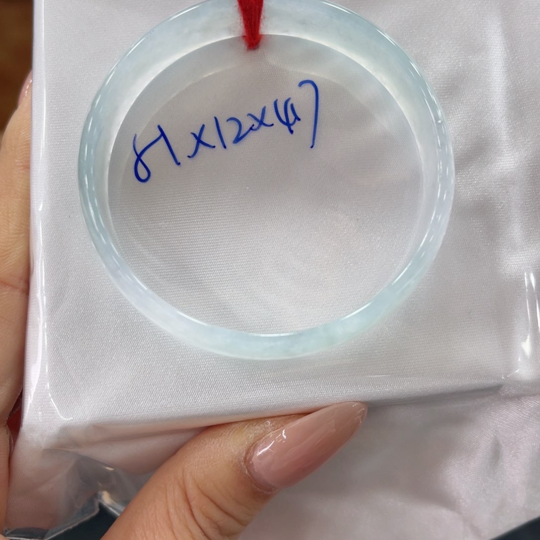 未镶嵌手镯翡翠翡翠