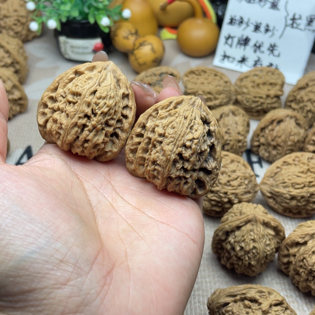 文玩核桃吊坠涿鹿南疆