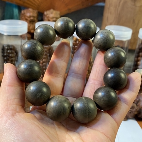 老山檀香老山檀香微瑕2.0