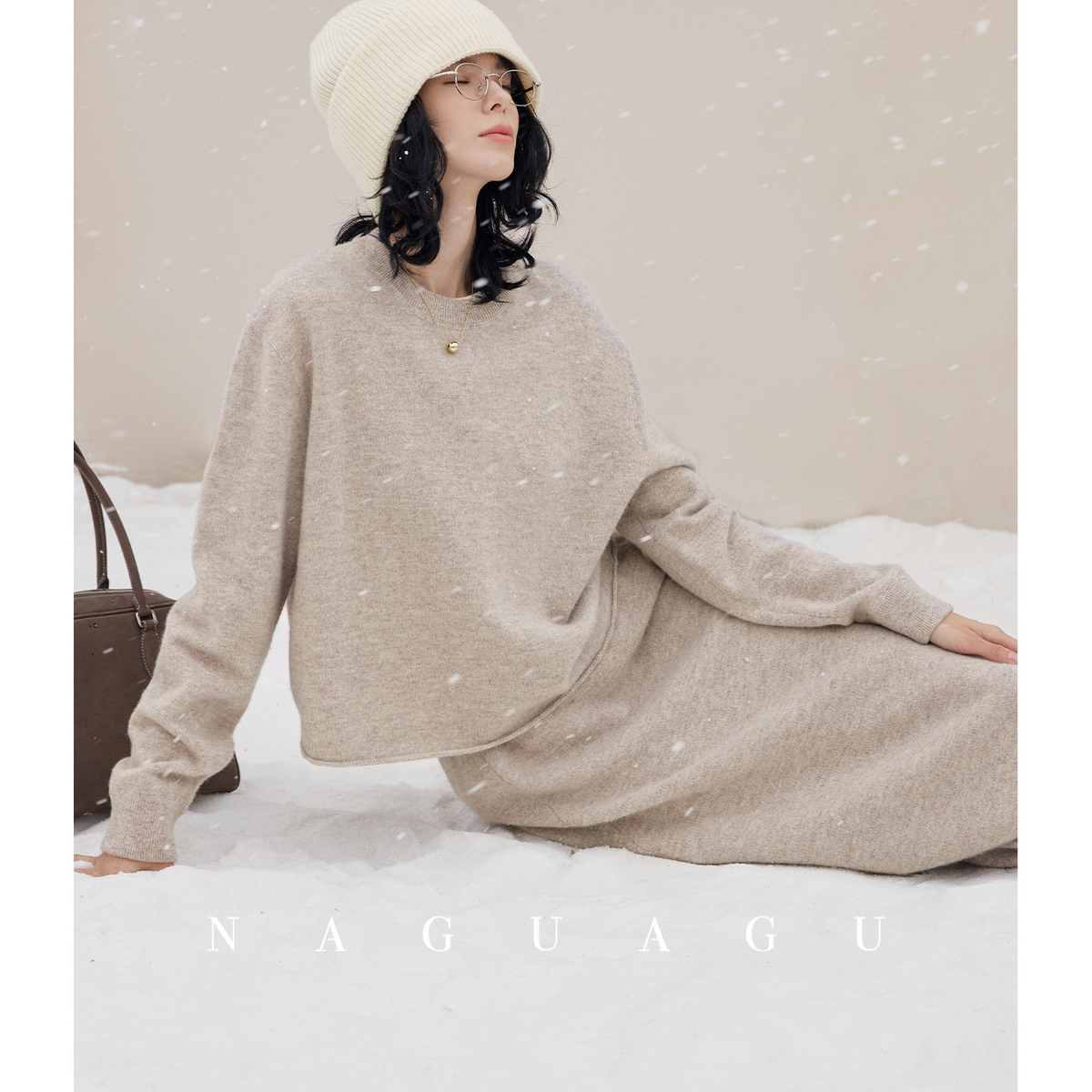 【Cozyfit套装】菁选100.%绵羊毛纱线 宽松圆领针织衫/直筒半裙