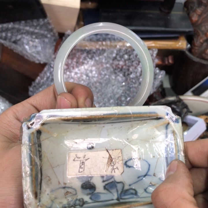 陶瓷孤品单件车里拍