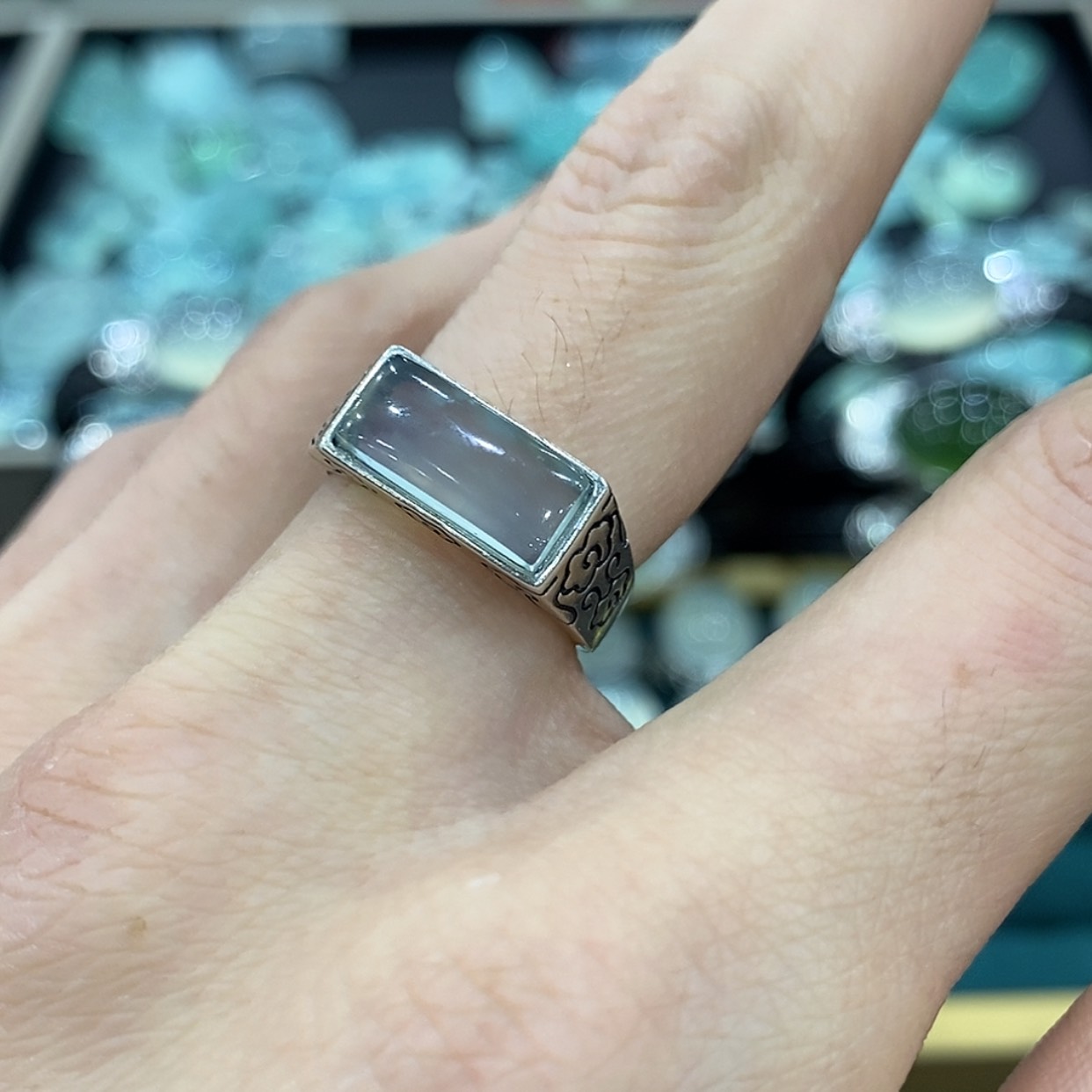 【闪购商品】蛇纹石玉戒指银S925镶嵌大**贵