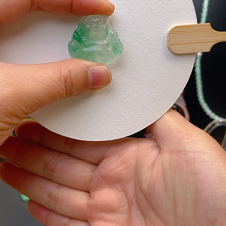 石英质玉挂件未镶嵌