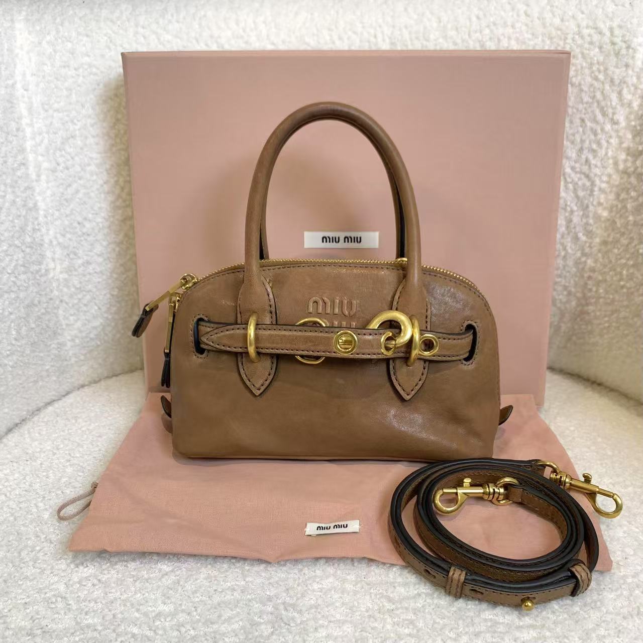 99新 MIU MIU/缪缪 壹臻/棕色贝壳包mini 54054588
