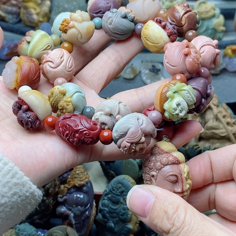 【闪购商品】定制石英质玉吊坠未镶嵌