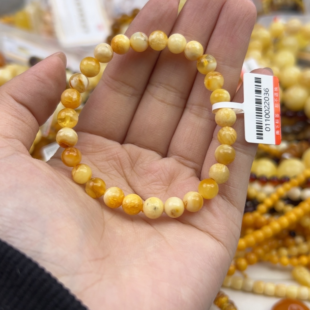 琥珀珠宝奇石未镶嵌