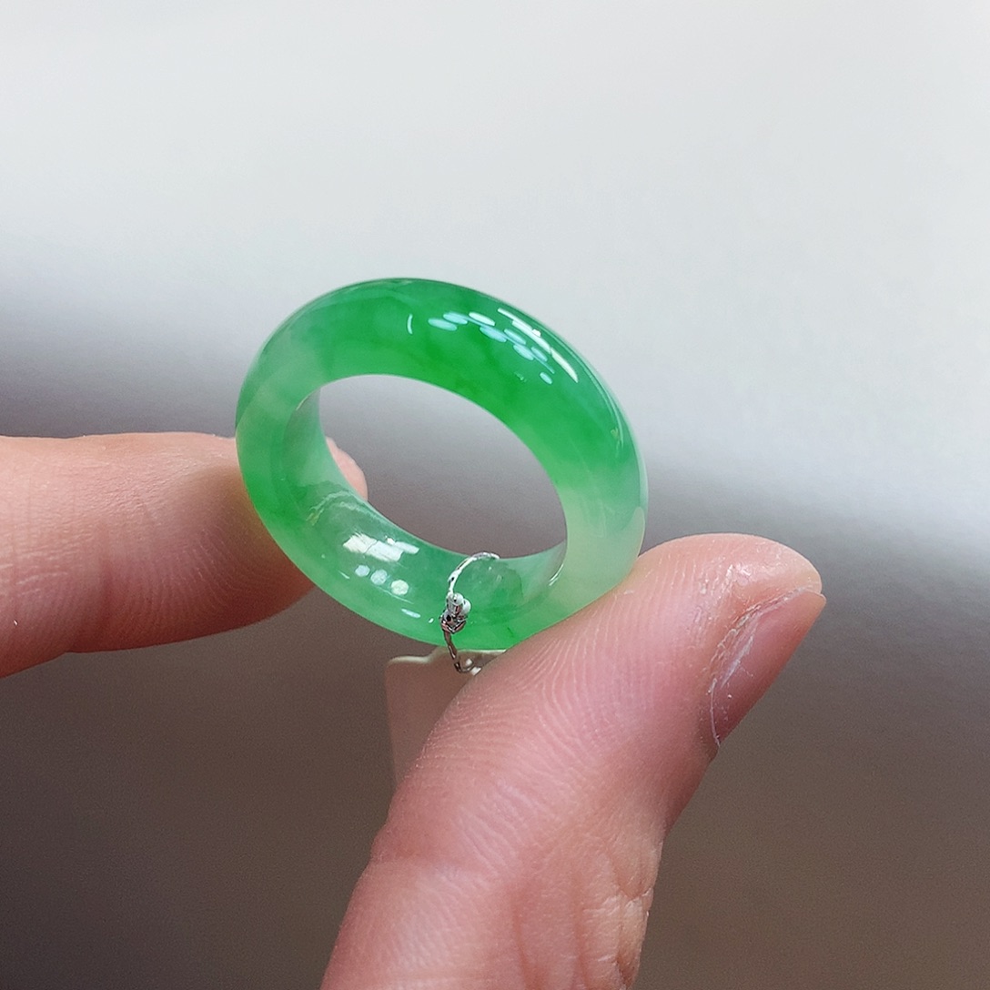 翡翠戒指未镶嵌15号